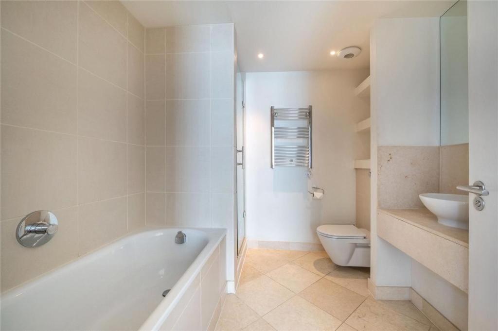 Penthouse Canary Wharf - Free Wifi Лондон Екстериор снимка