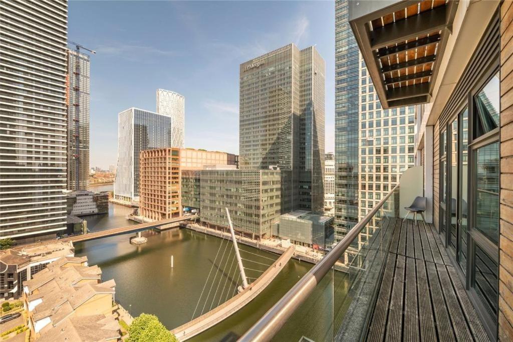 Penthouse Canary Wharf - Free Wifi Лондон Екстериор снимка
